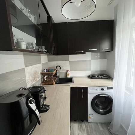Apartament Inu Orşova Екстериор снимка