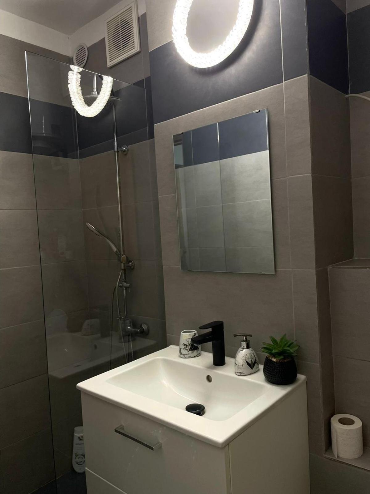 Apartament Inu Orşova Екстериор снимка